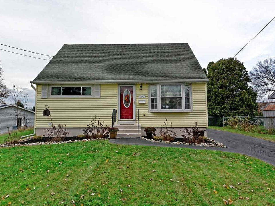 1st image of 42 Blakley Ct