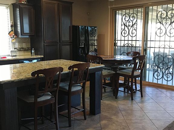 3rd image of 3746 E Harter Ct
