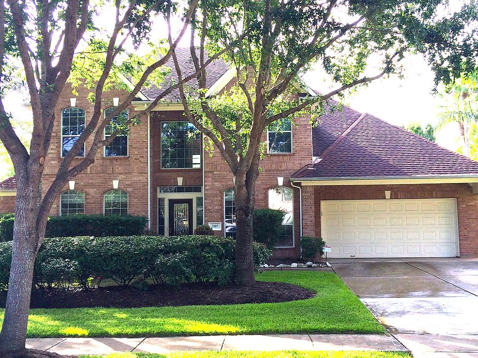 1st image of 3307 Mill Holw