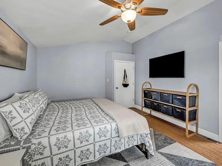 5045 Pradera St — Photo 33