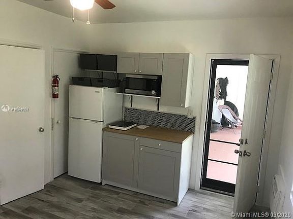 5th image of 1245 NE 110th St APT 6