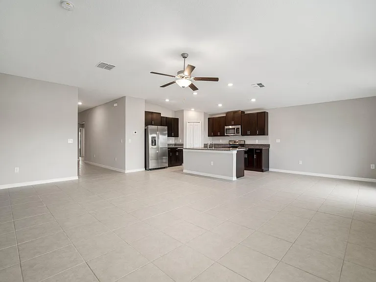 5442 Blue Azure Dr — Photo 11