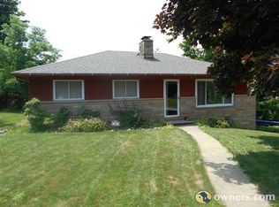 84 Parkway Dr, Eastlake, OH 44095