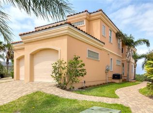 6109 Laguna Cir N, South Padre Island, TX 78597