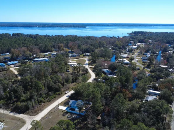 149 KINGFISH Avenue, Palatka, FL 32177