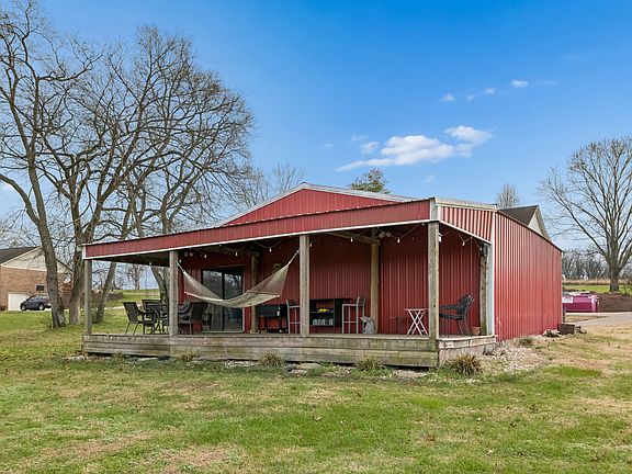 3rd image of 2755 Greens Mill Rd