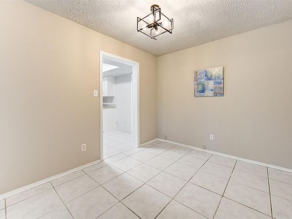 5th image of 10514 Rancho Bernardo Ln