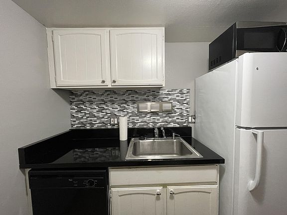 5th image of 31 M St APT 107