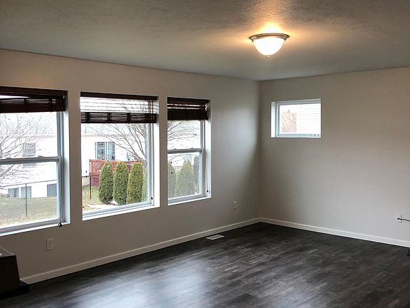 2nd image of 11601 Koala Bear Dr SE