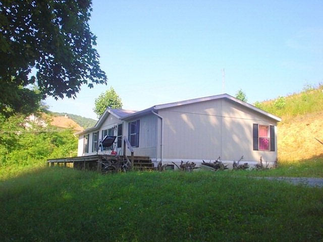 1st image of 330 Sugarworth Mountain Rd