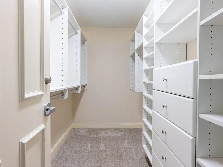 8196 Course View Dr — Photo 19