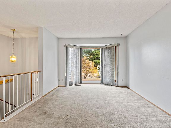 5th image of 1416 49a St NW