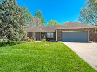 605 SW Graff Way, Lees Summit, MO 64081
