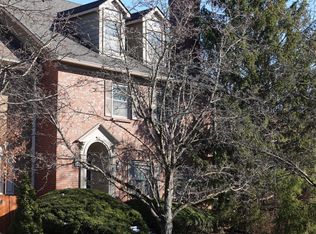 311 Patchen Dr, Lexington, KY 40517