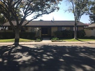 1112 Stratford Ln, Modesto, CA 95350