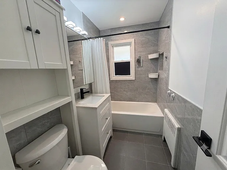 729 Broad Ave #5 — Photo 11