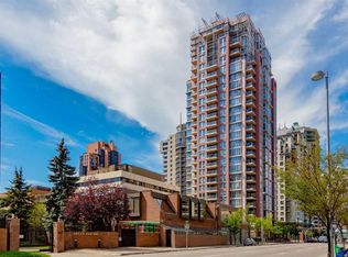 650 W 10th St SW #604, Calgary, AB T2P5G4