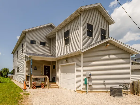 5368 N Watervliet Rd, Watervliet, MI 49098