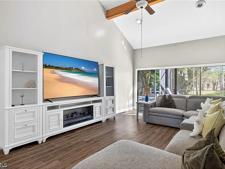1576 Beechwood Trl — Photo 8
