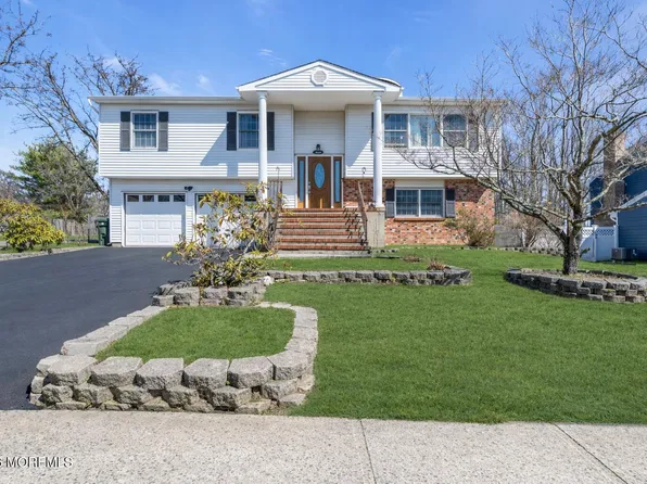 50 Virginia Drive, Howell, NJ 07731