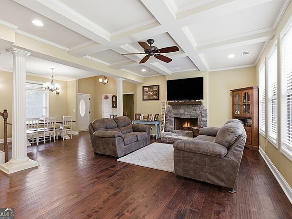 2nd image of 130 Maple Drive