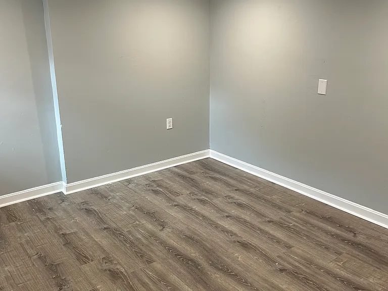 8 Brian Ave #2 — Photo 16