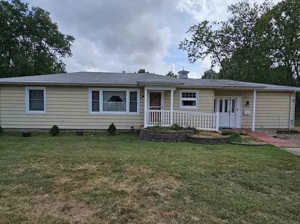 717 Airport Rd, Mount Vernon, IL 62864