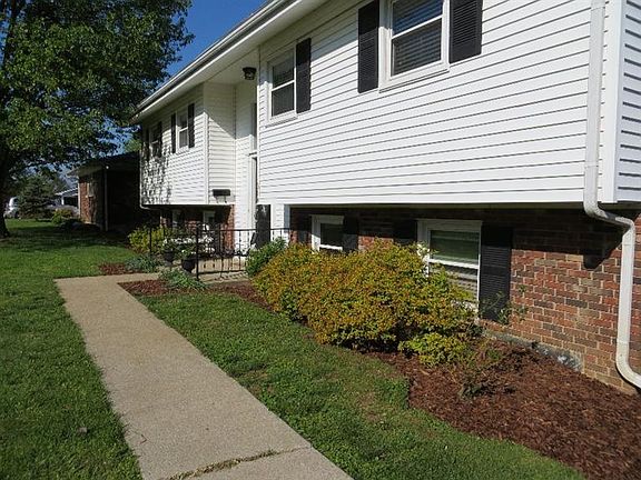 3rd image of 304 Hanly Ln