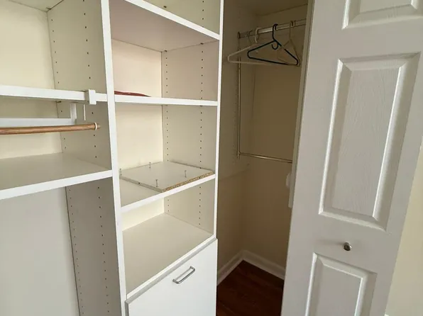 186 Wayne Street image 22 of 25