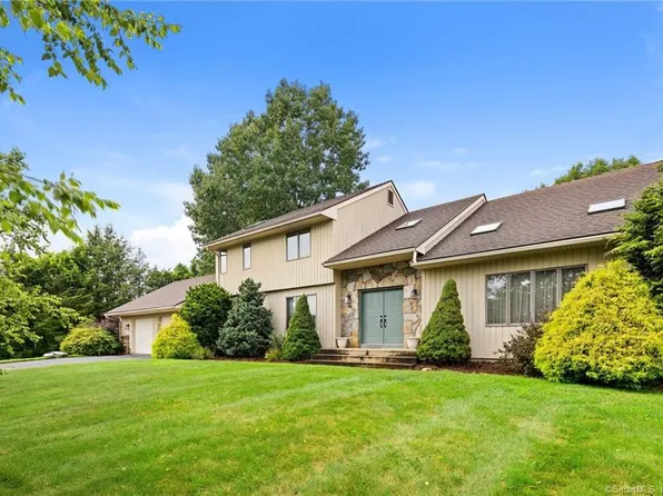 126 Oxford Drive, South Windsor, CT 06074