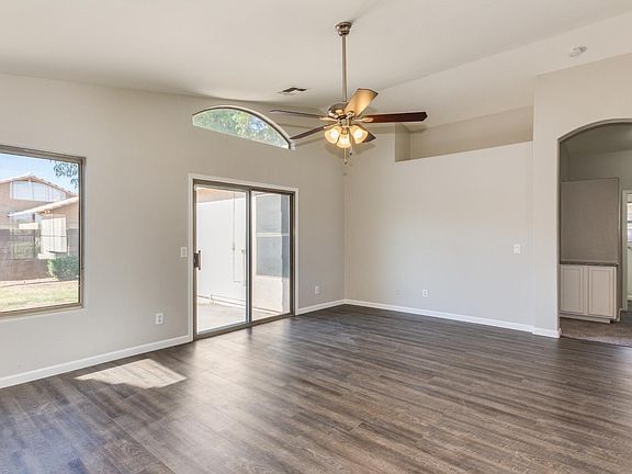 4th image of 1669 E Barbarita Ave