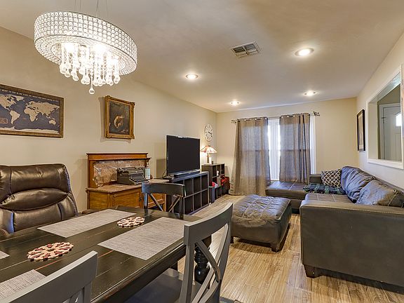 5th image of 1511 Canterford Ct