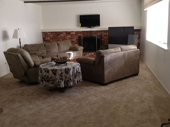 4th image of 5530 Dresden St