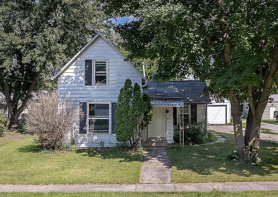 1st image of 678 Clinton Ave