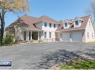 6441 Sturgeon Bay Rd, Luxemburg, WI 54217