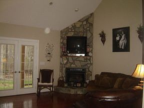 2nd image of 219 Moss Brook Dr