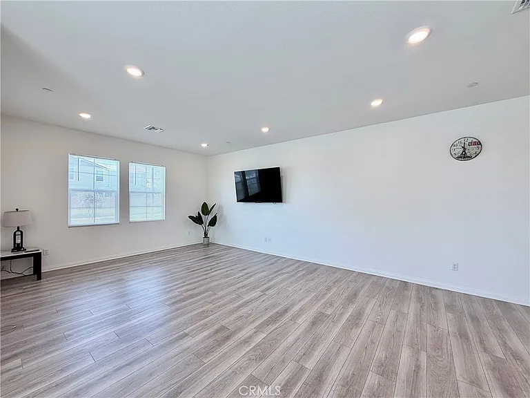 4116 E Coronado Privado — Photo 13