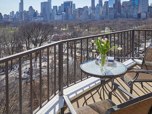 2nd image of 80 Central Park W APT 14B