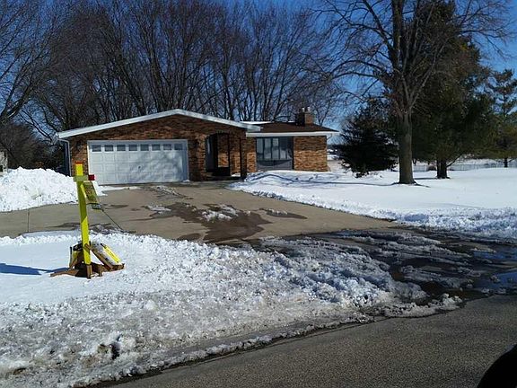 2nd image of 36912 Clear Lake Dr