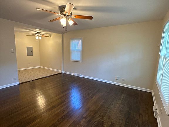 2nd image of 14816 Richmond Ave