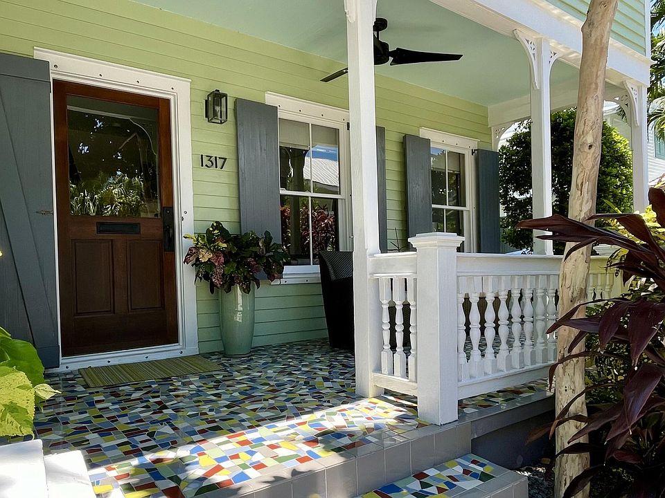 1st image of 1317 Olivia St