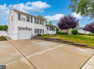 1421 Chestnut Ave, Gloucester City, NJ 08030