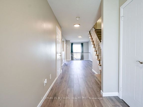 4th image of 92 Cunningham Dr