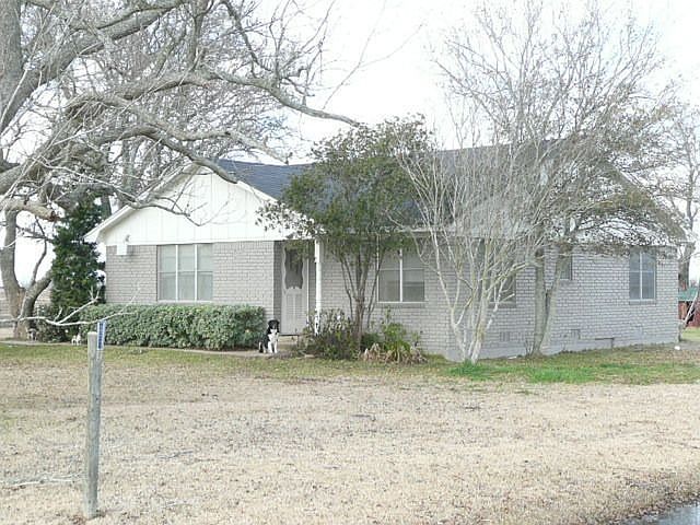 1st image of 3712 County Road 458