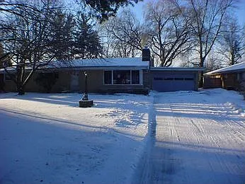 4445 Brockway Rd photo 1