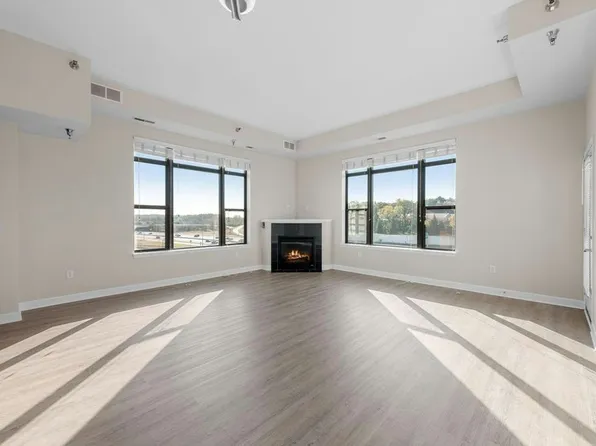 1155 Ford Rd, Saint Louis Park, MN
