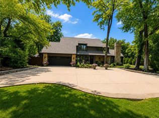 3505 Shawnee Mission Pkwy, Fairway, KS 66205