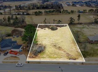 W Perry Rd, Rogers, AR 72758