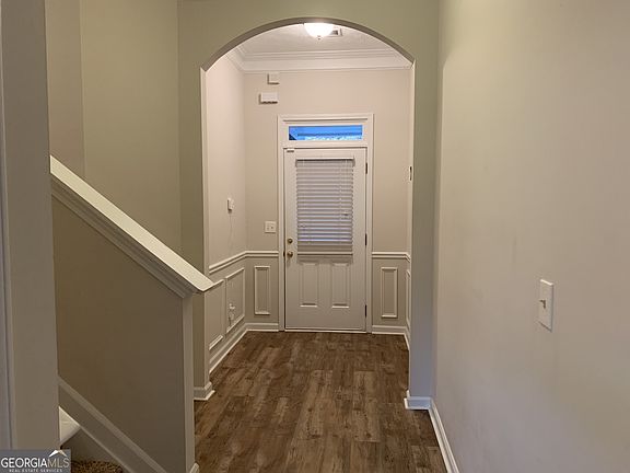 2nd image of 211 Green Bridge Ct