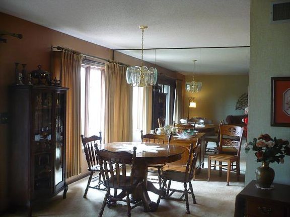 4th image of 2060 Stockinger Dr